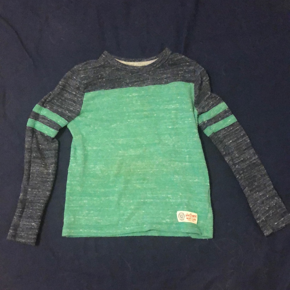 Gap boy’s long sleeve sweater shirt